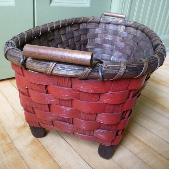 Table Runner Basket