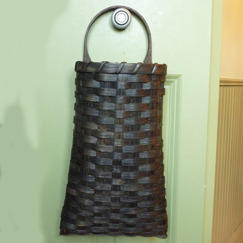 Grungy Wall Basket