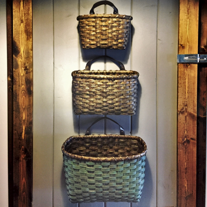 Medium Mail Basket